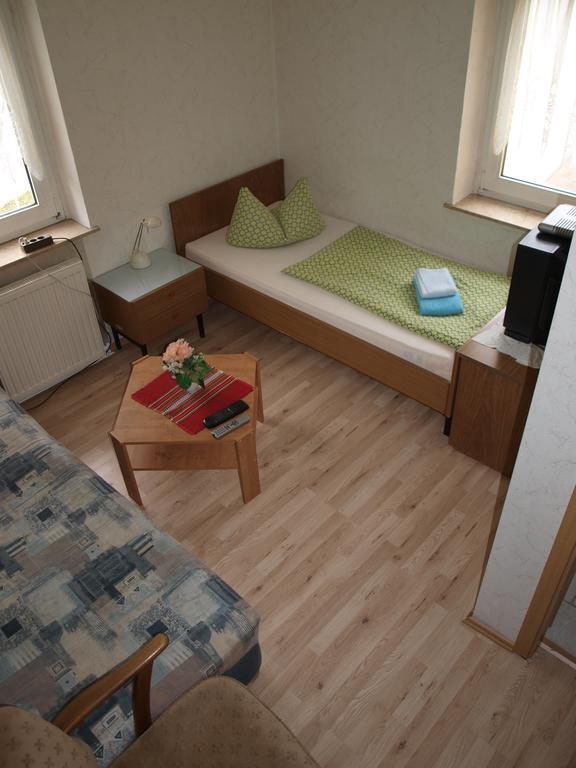 Die Frohliche Einkehr Pension Siebenlehn Habitación foto