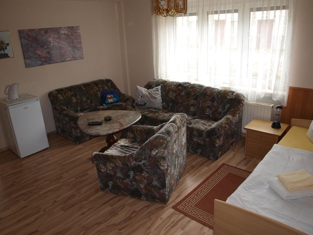 Die Frohliche Einkehr Pension Siebenlehn Habitación foto